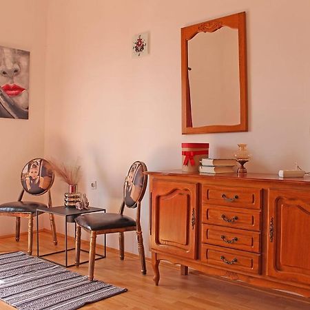 Apartments Gabriela Drvenik  Kültér fotó